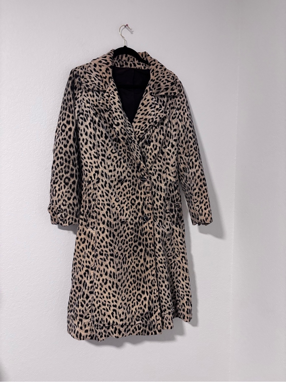 Vintage Count Romi Ltd. Double Breasted Mid Length Animal Print Coat